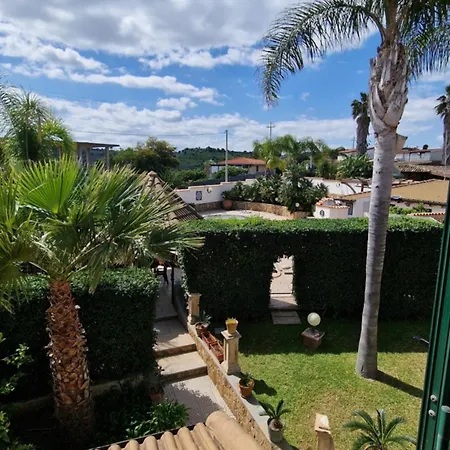 Carlotta וילה ברוקולי