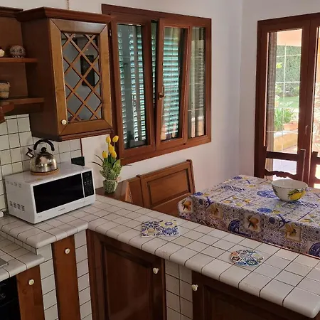 Carlotta * ברוקולי