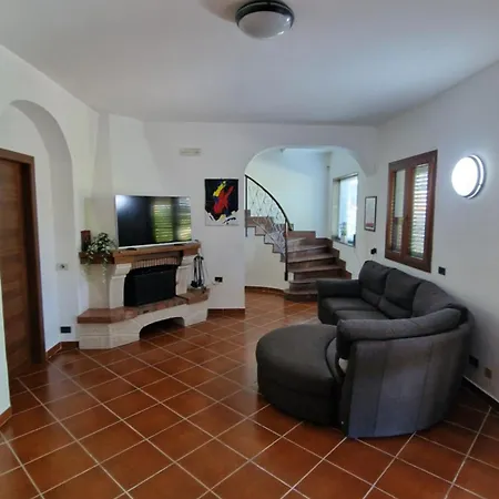 Carlotta ברוקולי